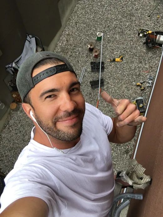 Ampt Over Electric electrician on the job